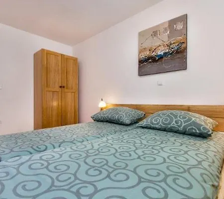 In With Loggia, Air Conditioning, Wifi, Washing Machine 3613-1 Appartement