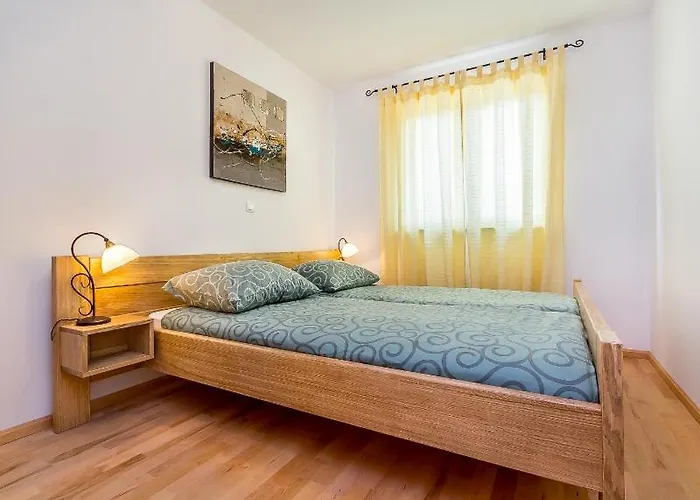 In With Loggia, Air Conditioning, Wifi, Washing Machine 3613-1 메덜린