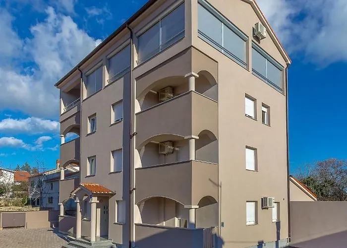 In With Loggia, Air Conditioning, Wifi, Washing Machine 3613-1 아파트 *